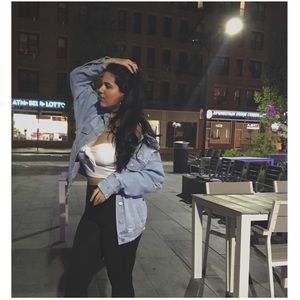 Meet your Posher, Rivka